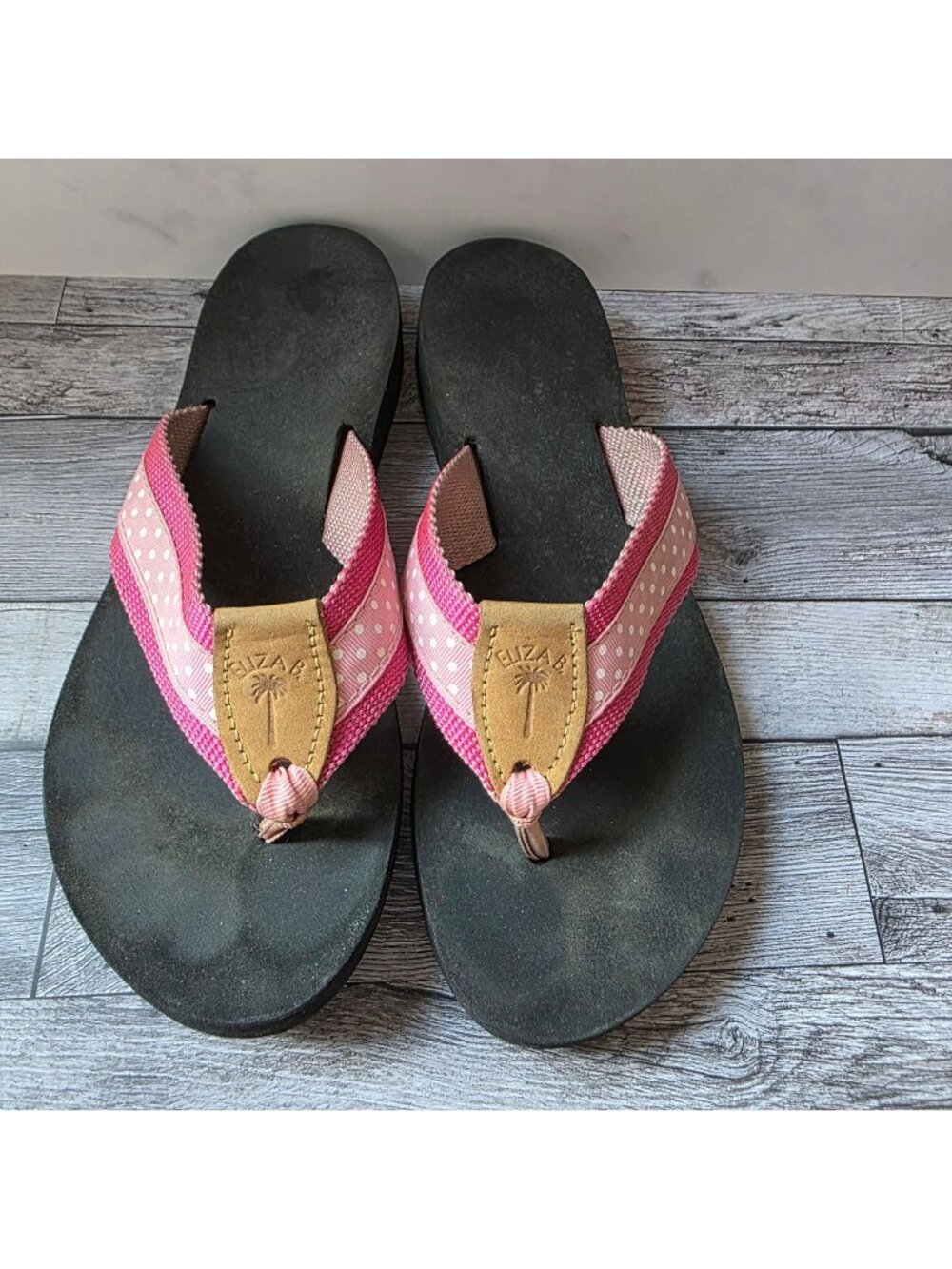Pink Polka Dot Flip Flops With Leather Accents & Black Soles By Eliiza B Size 7